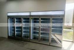 超市冷柜-杭州上城區(qū)三門飲料展示柜選購(gòu)